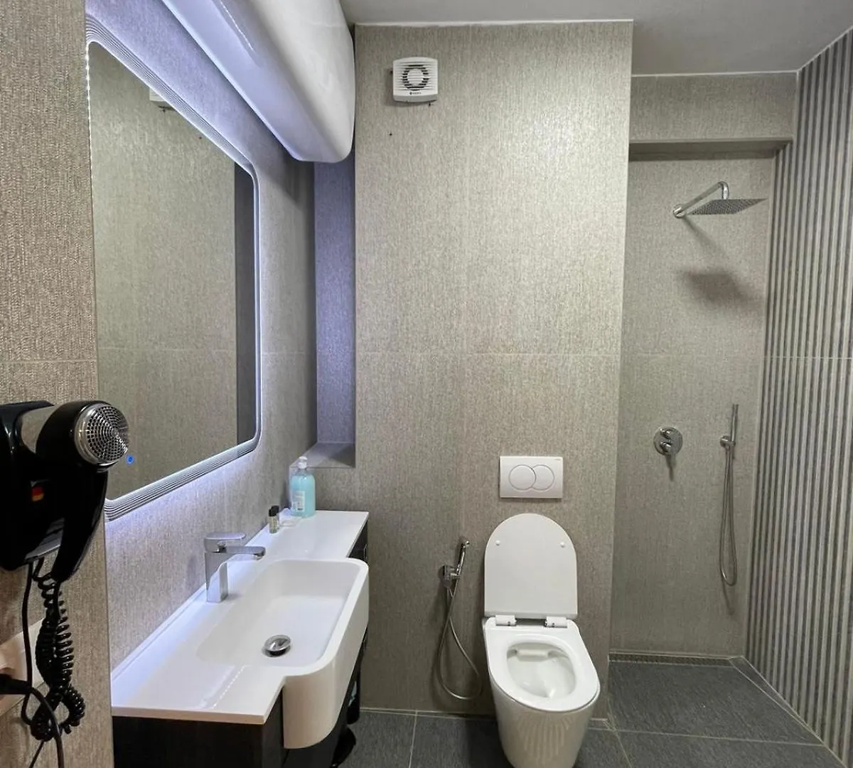 Apartament In Pazari I Ri Tirane Apartment Tirana